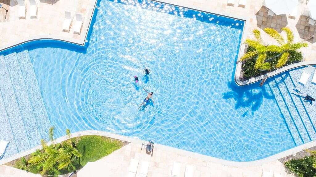 piscina do melhor resort de Maceió